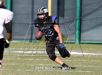 Thumbnail 3 in McAuliffe vs. Windward photogallery.