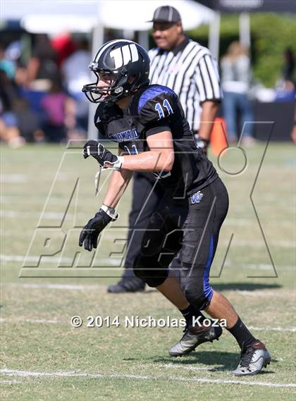 Thumbnail 1 in McAuliffe vs. Windward photogallery.
