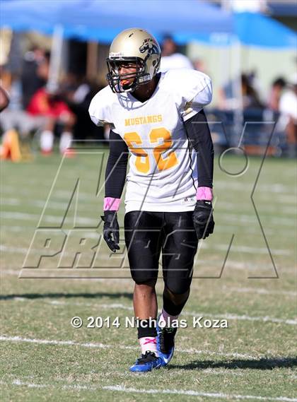 Thumbnail 3 in McAuliffe vs. Windward photogallery.