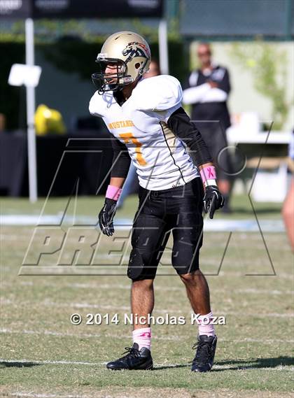 Thumbnail 3 in McAuliffe vs. Windward photogallery.