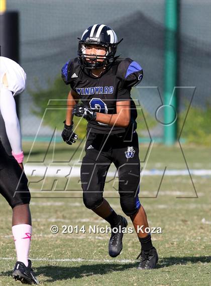 Thumbnail 2 in McAuliffe vs. Windward photogallery.