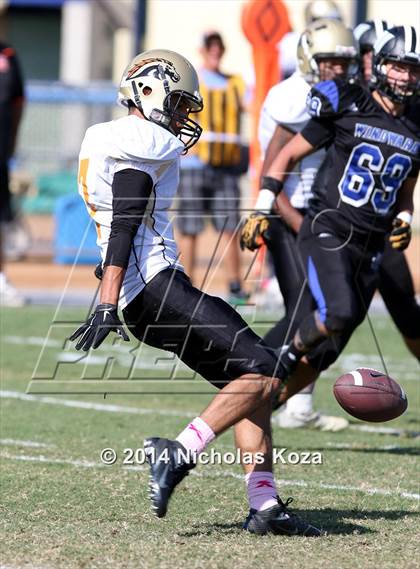 Thumbnail 3 in McAuliffe vs. Windward photogallery.