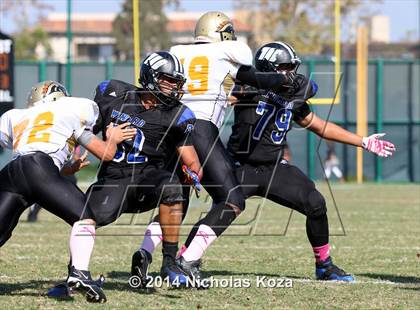 Thumbnail 2 in McAuliffe vs. Windward photogallery.