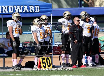 Thumbnail 2 in McAuliffe vs. Windward photogallery.