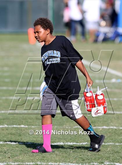 Thumbnail 1 in McAuliffe vs. Windward photogallery.