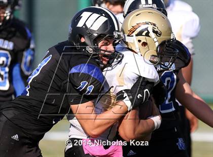 Thumbnail 3 in McAuliffe vs. Windward photogallery.