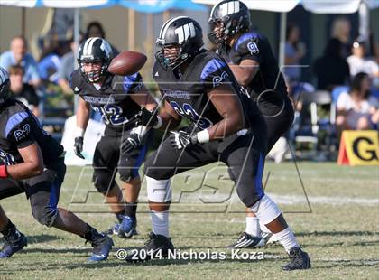 Thumbnail 2 in McAuliffe vs. Windward photogallery.