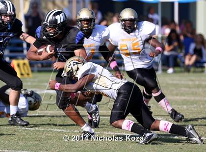 Thumbnail 2 in McAuliffe vs. Windward photogallery.