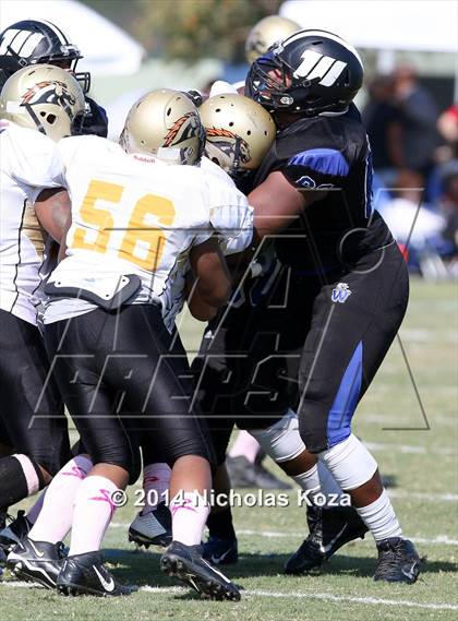 Thumbnail 1 in McAuliffe vs. Windward photogallery.