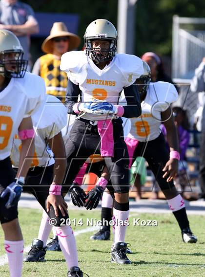 Thumbnail 3 in McAuliffe vs. Windward photogallery.