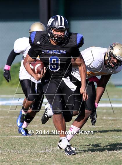Thumbnail 2 in McAuliffe vs. Windward photogallery.