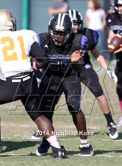 Thumbnail 3 in McAuliffe vs. Windward photogallery.