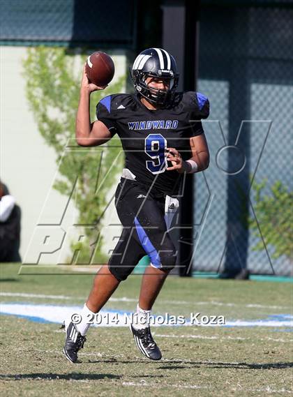 Thumbnail 1 in McAuliffe vs. Windward photogallery.