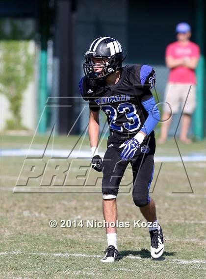Thumbnail 1 in McAuliffe vs. Windward photogallery.