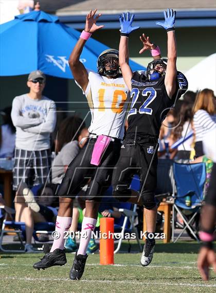 Thumbnail 3 in McAuliffe vs. Windward photogallery.