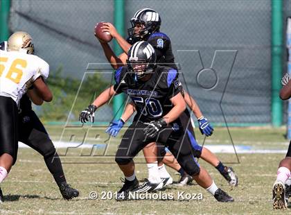 Thumbnail 1 in McAuliffe vs. Windward photogallery.