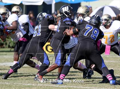 Thumbnail 1 in McAuliffe vs. Windward photogallery.