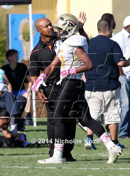 Thumbnail 3 in McAuliffe vs. Windward photogallery.