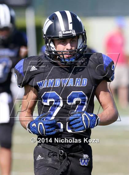 Thumbnail 2 in McAuliffe vs. Windward photogallery.