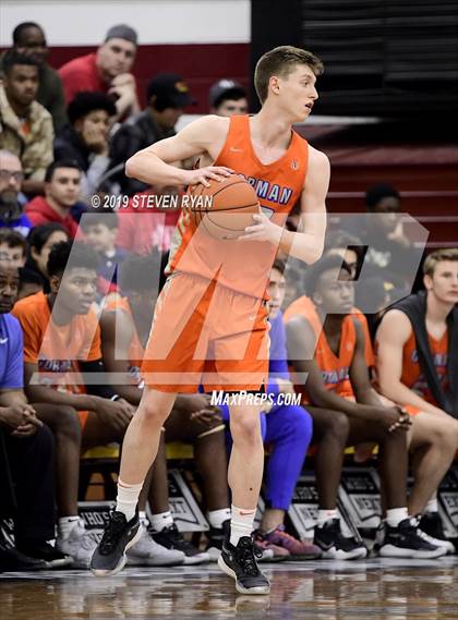 Thumbnail 3 in Bishop Gorman vs. La Lumiere (GEICO National Tournament Quarterfinal) photogallery.