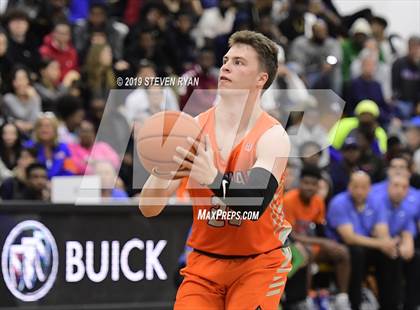 Thumbnail 3 in Bishop Gorman vs. La Lumiere (GEICO National Tournament Quarterfinal) photogallery.