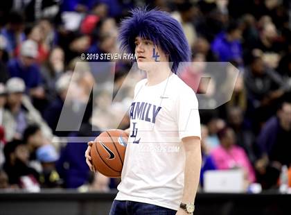 Thumbnail 2 in Bishop Gorman vs. La Lumiere (GEICO National Tournament Quarterfinal) photogallery.
