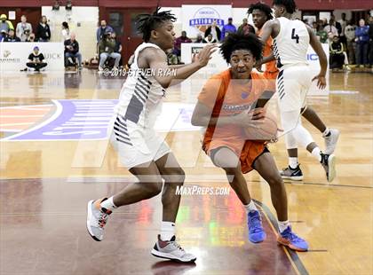 Thumbnail 2 in Bishop Gorman vs. La Lumiere (GEICO National Tournament Quarterfinal) photogallery.