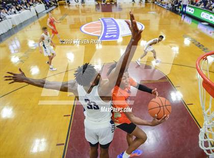 Thumbnail 3 in Bishop Gorman vs. La Lumiere (GEICO National Tournament Quarterfinal) photogallery.