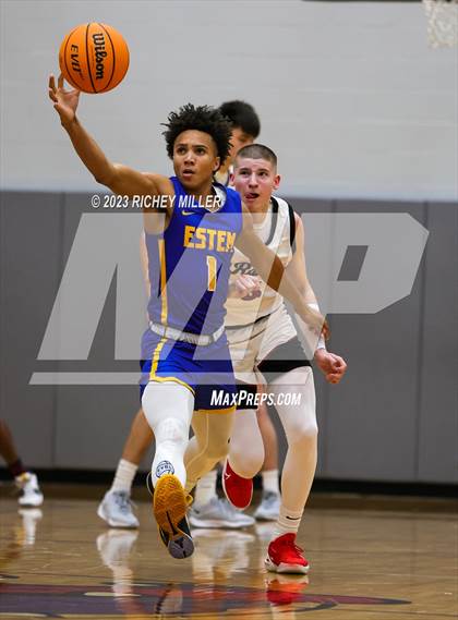 Thumbnail 1 in eStem vs. Owasso (Hoopin on the Hill) photogallery.