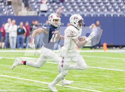 Thumbnail 2 in Pearland vs Atascocita (6A Bi-District Playoff) photogallery.