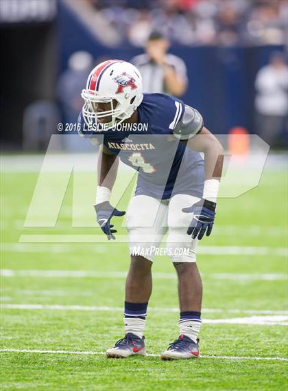 Thumbnail 3 in Pearland vs Atascocita (6A Bi-District Playoff) photogallery.