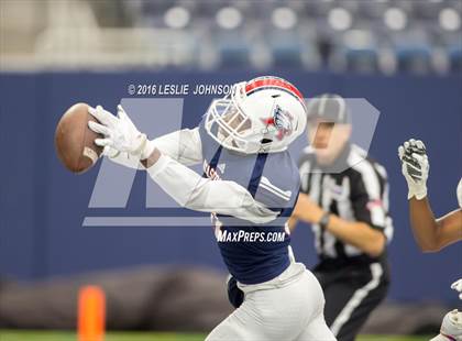 Thumbnail 3 in Pearland vs Atascocita (6A Bi-District Playoff) photogallery.