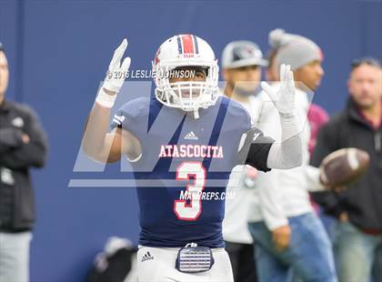 Thumbnail 3 in Pearland vs Atascocita (6A Bi-District Playoff) photogallery.