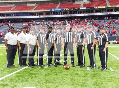 Thumbnail 1 in Pearland vs Atascocita (6A Bi-District Playoff) photogallery.