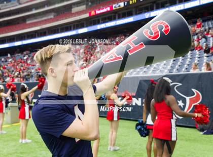 Thumbnail 3 in Pearland vs Atascocita (6A Bi-District Playoff) photogallery.