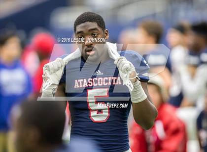 Thumbnail 1 in Pearland vs Atascocita (6A Bi-District Playoff) photogallery.