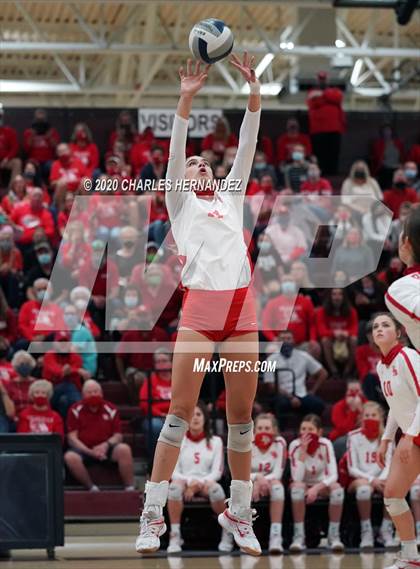 Thumbnail 1 in Bellville vs. Robinson (UIL 4A Regional Semifinals) photogallery.