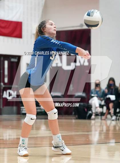 Thumbnail 1 in Bellville vs. Robinson (UIL 4A Regional Semifinals) photogallery.