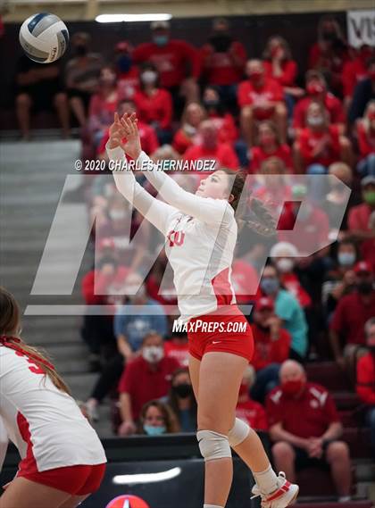 Thumbnail 2 in Bellville vs. Robinson (UIL 4A Regional Semifinals) photogallery.