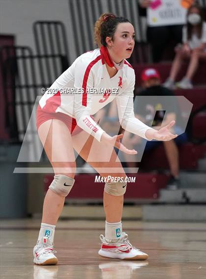 Thumbnail 1 in Bellville vs. Robinson (UIL 4A Regional Semifinals) photogallery.