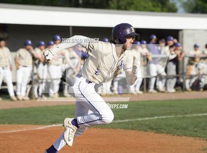 Thumbnail 3 in Hahnville @ E.D. White photogallery.