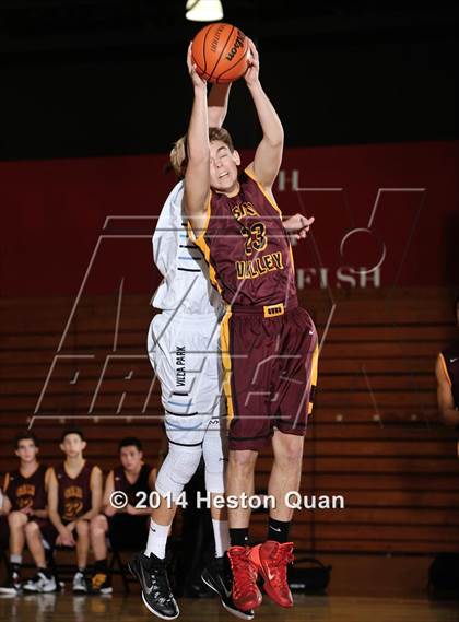 Thumbnail 1 in Simi Valley @ Villa Park (MaxPreps Holiday Classic) photogallery.