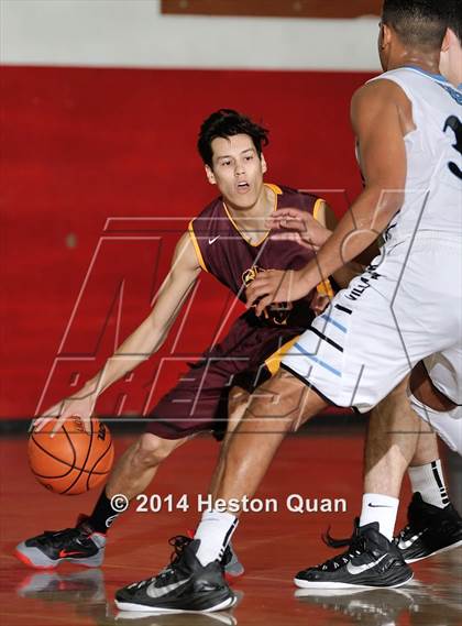 Thumbnail 2 in Simi Valley @ Villa Park (MaxPreps Holiday Classic) photogallery.