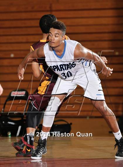 Thumbnail 2 in Simi Valley @ Villa Park (MaxPreps Holiday Classic) photogallery.