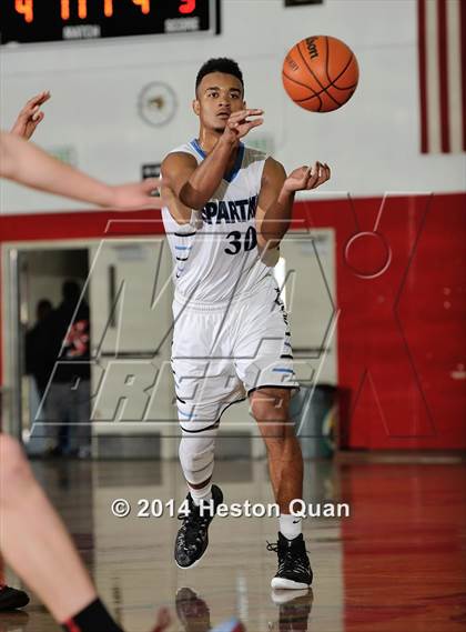 Thumbnail 2 in Simi Valley @ Villa Park (MaxPreps Holiday Classic) photogallery.