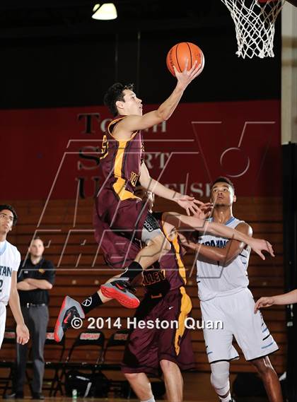 Thumbnail 3 in Simi Valley @ Villa Park (MaxPreps Holiday Classic) photogallery.
