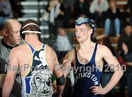 Thumbnail 3 in Huntington @ Islip photogallery.