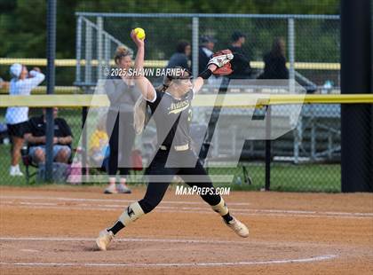 Thumbnail 1 in McCutcheon @ Noblesville photogallery.