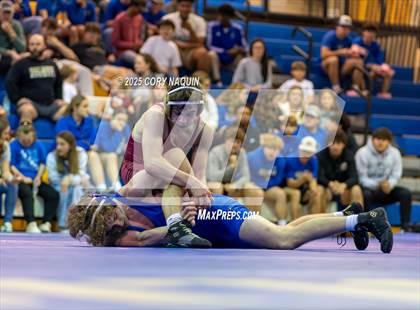 Thumbnail 1 in VCHS Tri Meet photogallery.