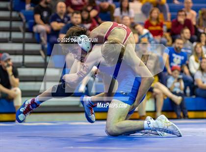 Thumbnail 3 in VCHS Tri Meet photogallery.